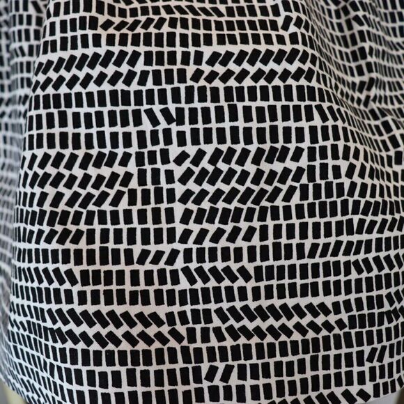 New Kate Spade Saturday Black White Shuffle Shape A-line Skirt Size 0 - Picture 4 of 7